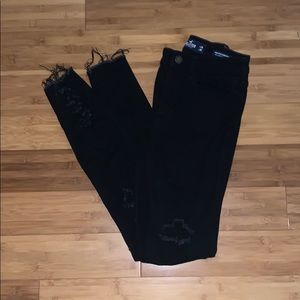 Black skinny jeans